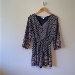 Francesca’s Miami Romper Size Large